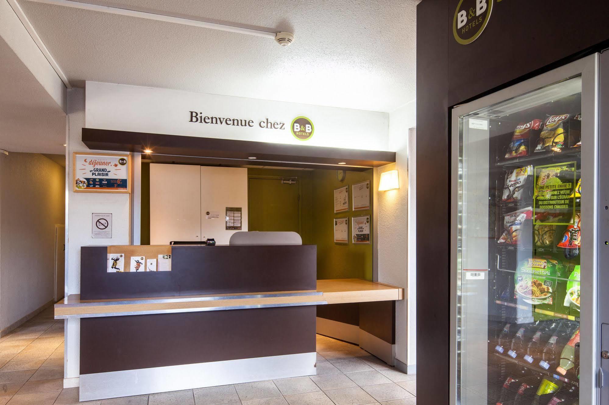 B&B Hotel Montlhery Линас Экстерьер фото